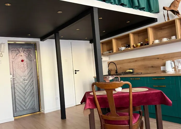 Komnata Tajemnic W Centrum Miasta *